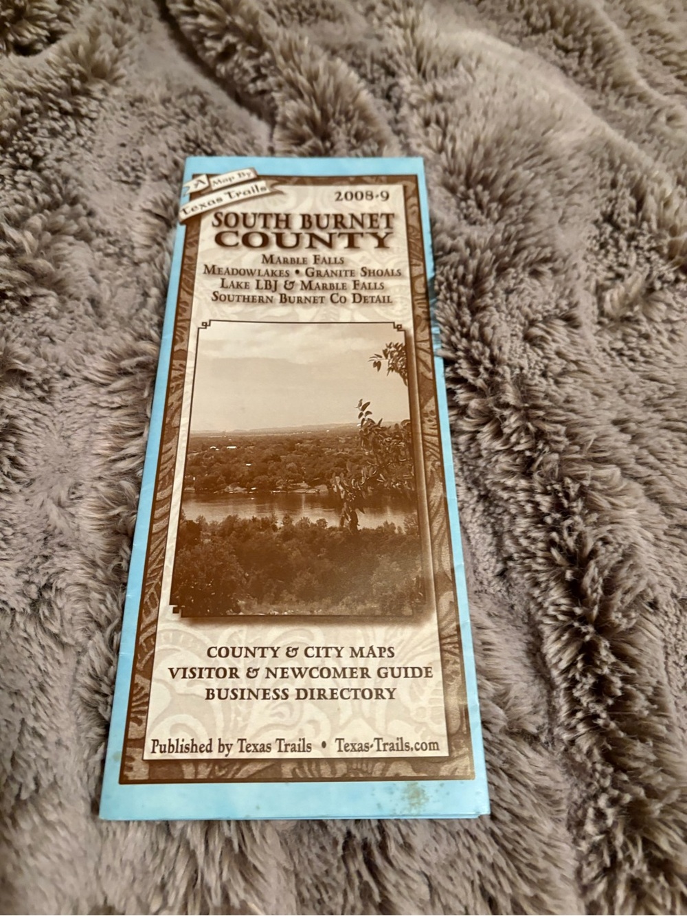 South Burnet County Visitor Guide Brochure - Blue & Brown